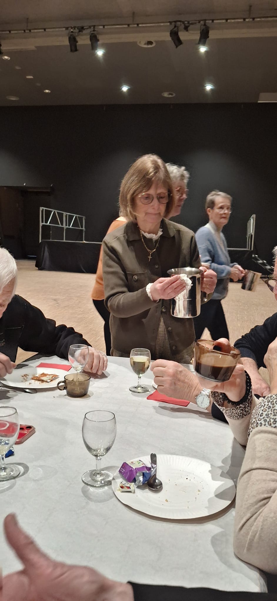 01 26 galette serveurs10